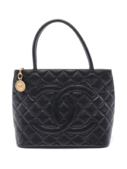 Чёрные женские сумки Chanel — купить коллекцию 2023-2024 в LePodium  Казахстан